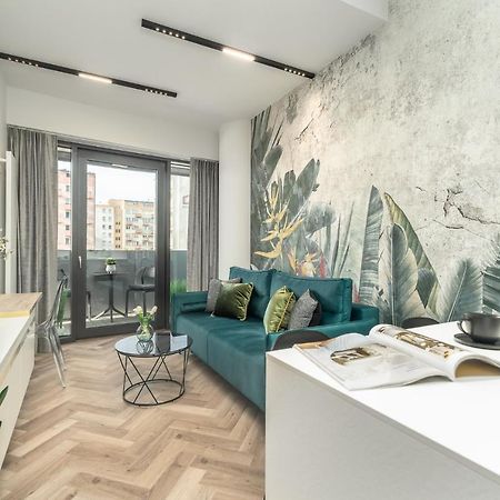 Comfy Apartments 4-5Th Floor Hanza Tower - Sauna & Pool شتشيتسين المظهر الخارجي الصورة